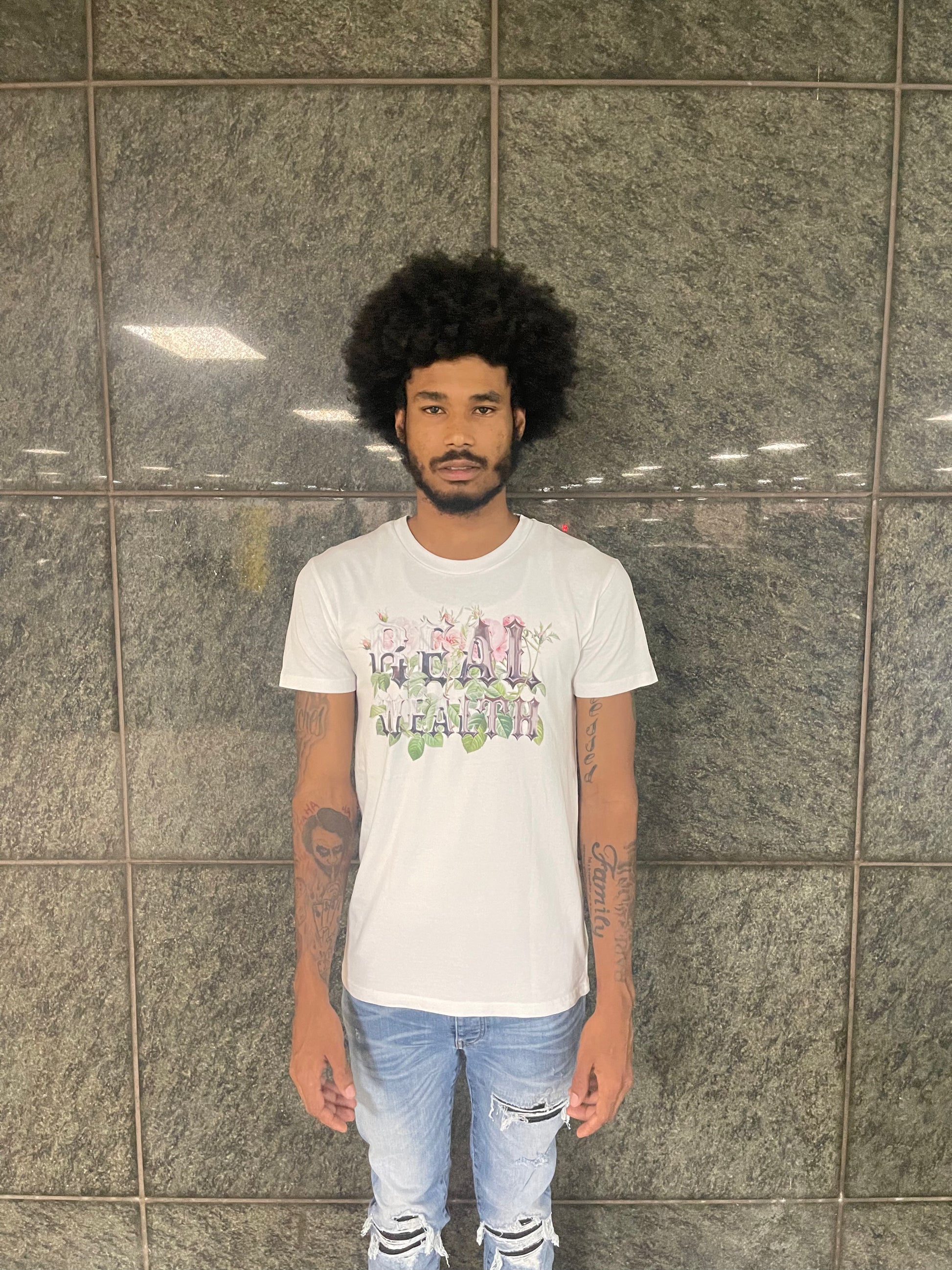 Flora Tee White - Real Wealth Club